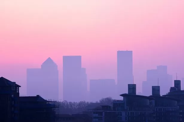 Met Office explains reason behind London's pink fog this morning  'like running in candyfloss'