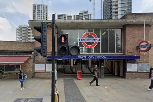 Man 'kicked two young children to the ground' at Tube station in front of their mum