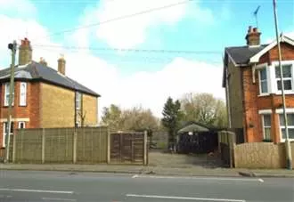 New homes get green light despite ‘overcrowding’ and ‘overlooking’ fears